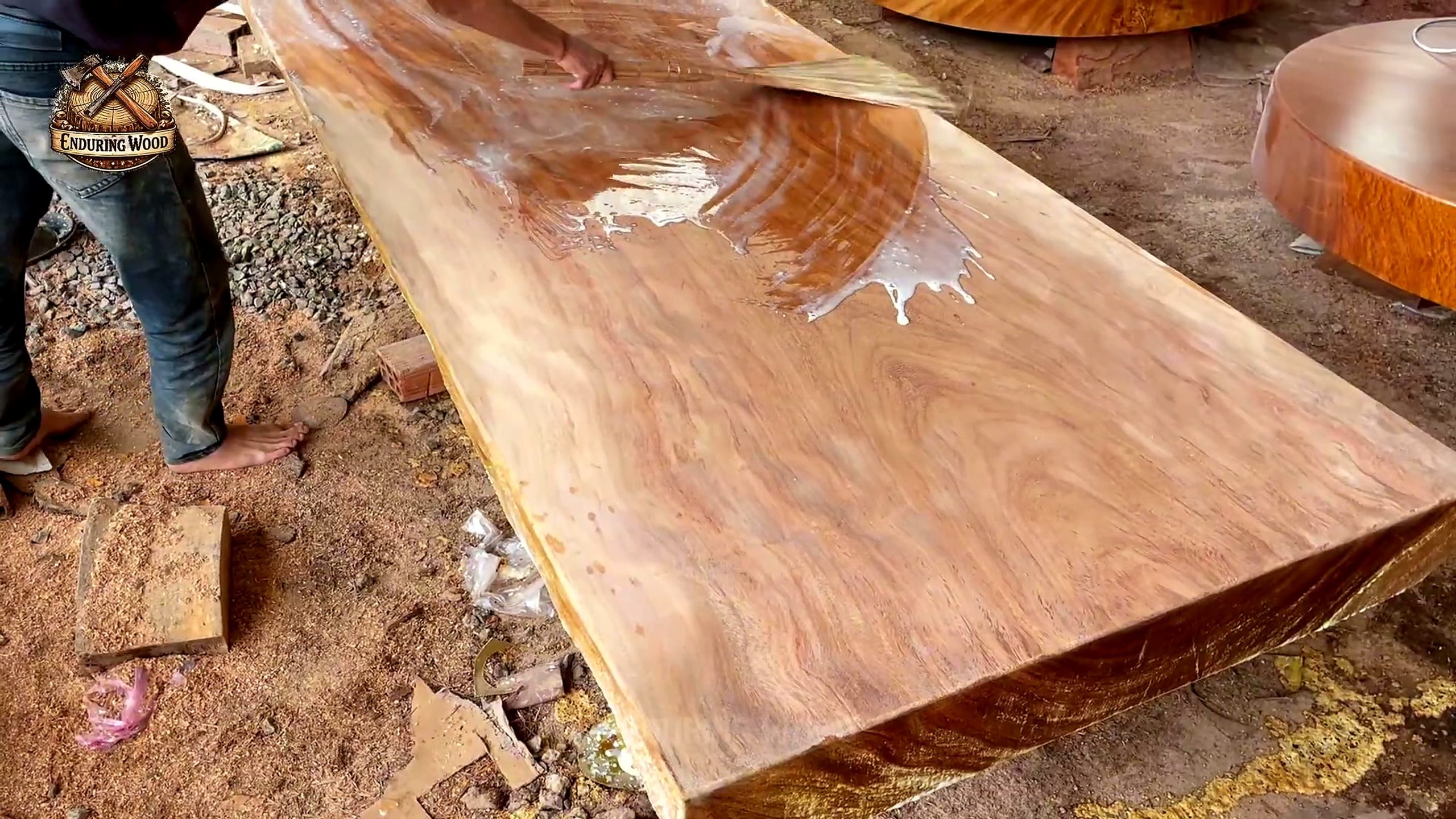 extreme giant wood processing massive logs - the later review stage where the result can be evaluated
